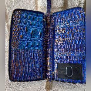 🌀DEEP AZURE SKYLER🌀Brahmin OVERSIZED Zip TRAVEL Wallet